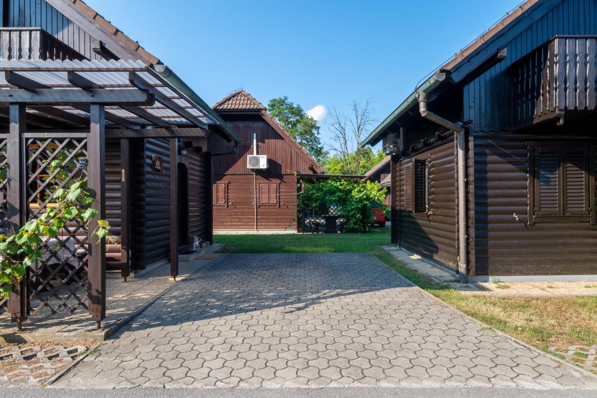 Bella Mura Nature Chalet I27 Podcetrtek Exterior photo